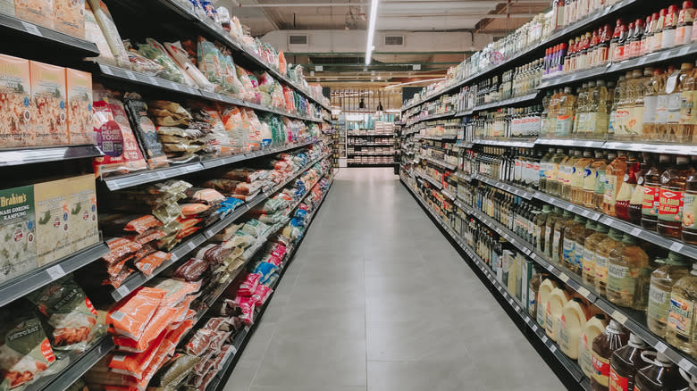 supermarket aisle 