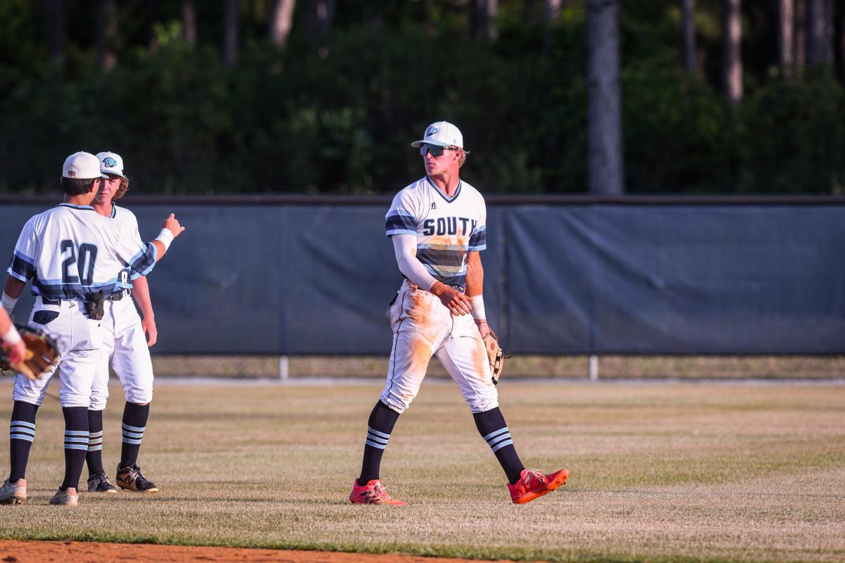 2023 MLB Draft: Minnesota Twins take outfielder Walker Jenkins