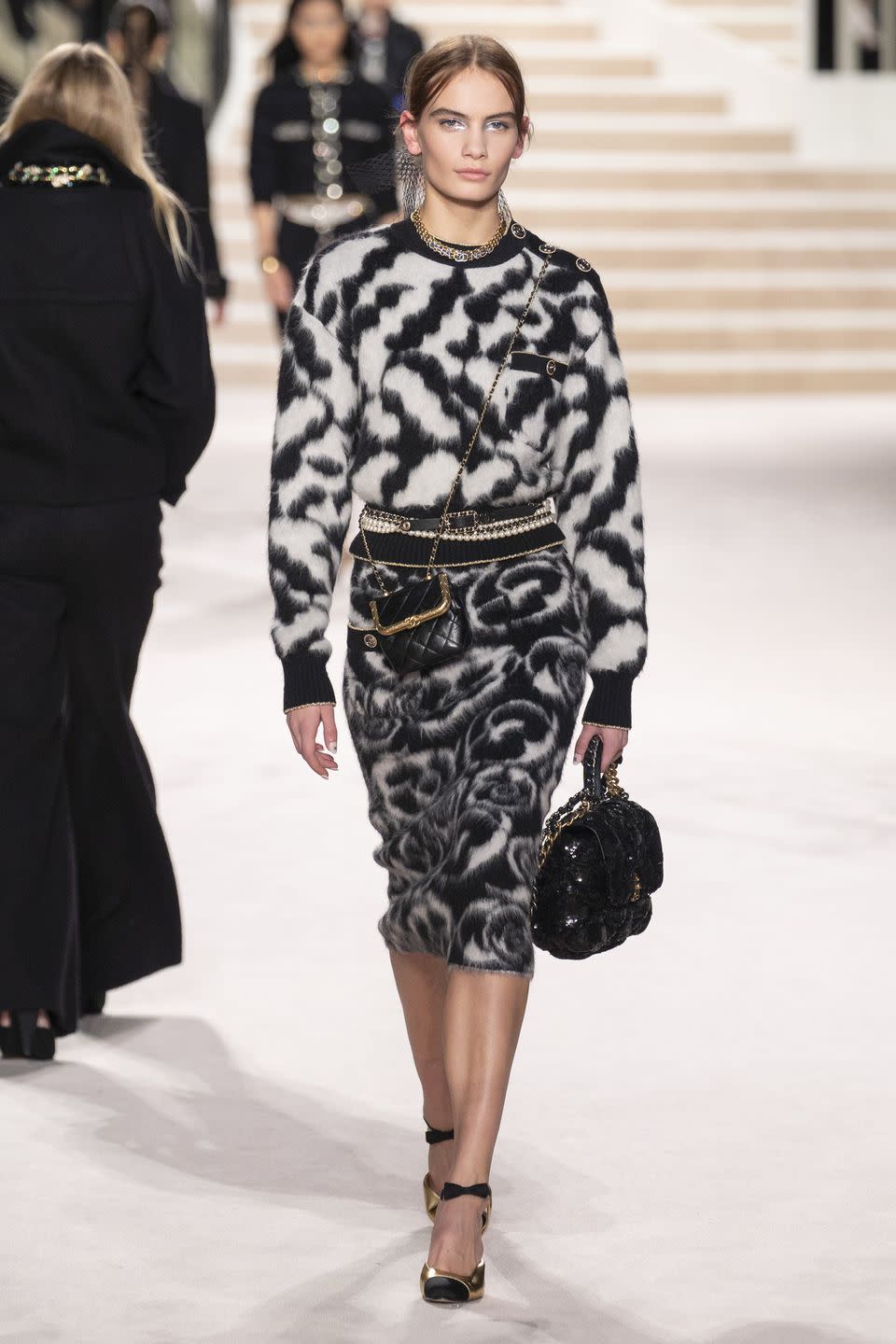 Chanel's Métiers d'Art 2020 Collection Reinforces Coco's House Codes