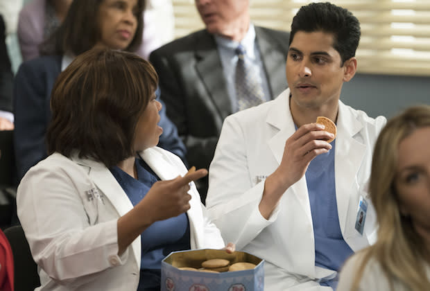 greys anatomy season 14 episode 20 recap pot cookies