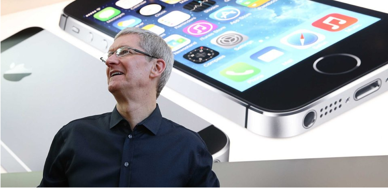 Tim Cook iPhone