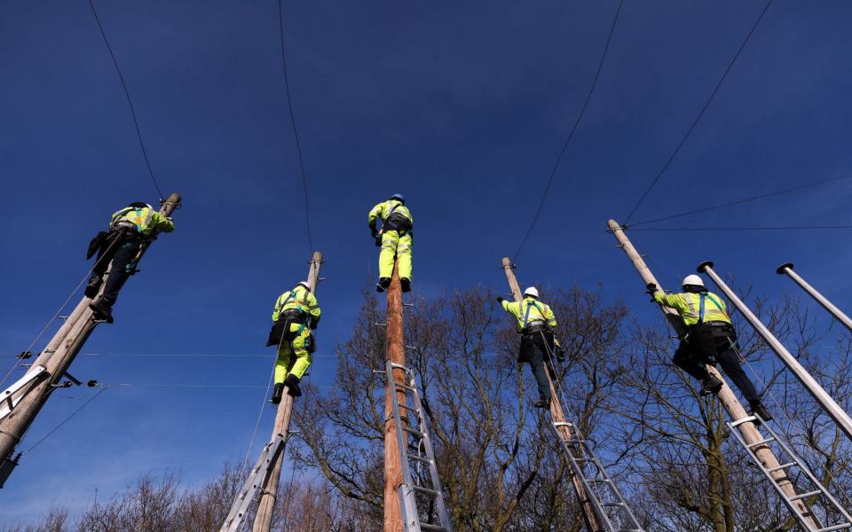 High stakes: BT engineers could get a more generous defined contribution settlement - Bloomberg