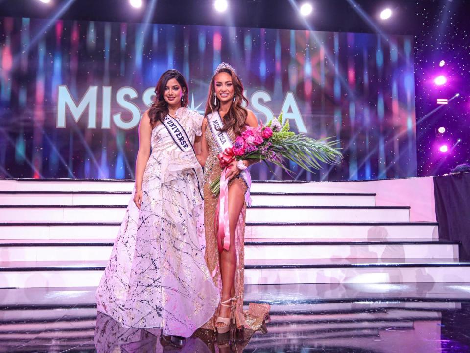 Miss USA R'Bonney Gabriel and Miss Universe Harnaaz Sandhu