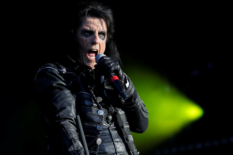 Alice Cooper performs with the Hollywood Vampires band during the Hellfest music Festival in Clisson, France, June 22, 2018. REUTERS/Stephane Mahe