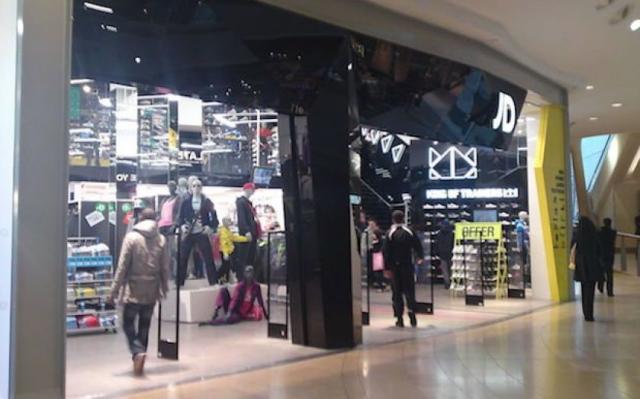 JD Sports warns on profits