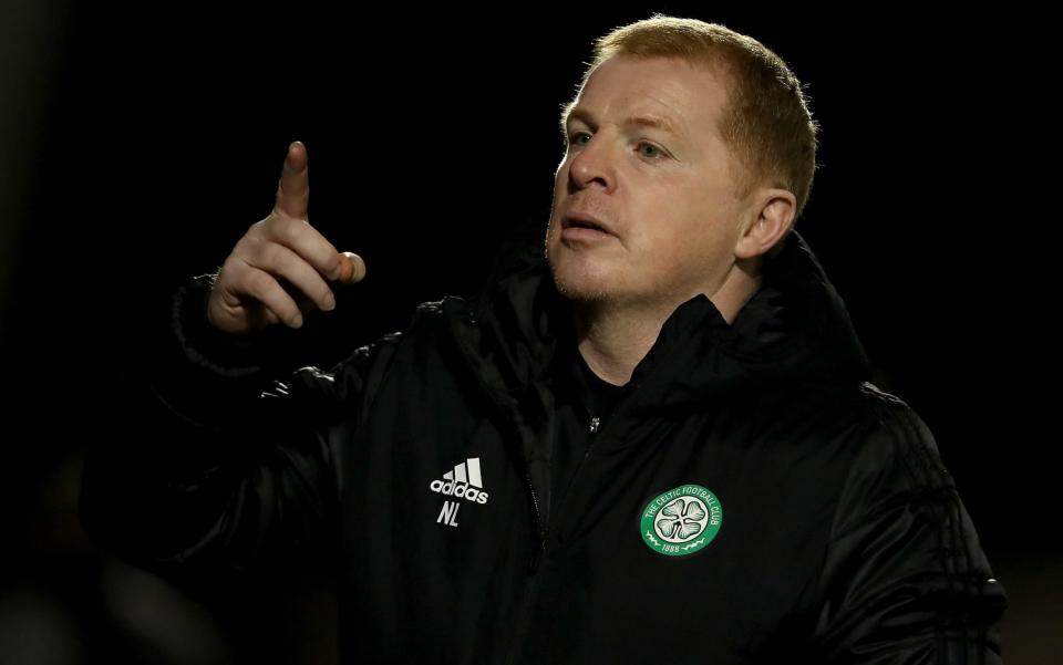 Neil Lennon, Manager of Celtic reacts during the Ladbrokes Scottish Premiership match between St. Mirren and Celtic - Ian MacNicol/Getty Images