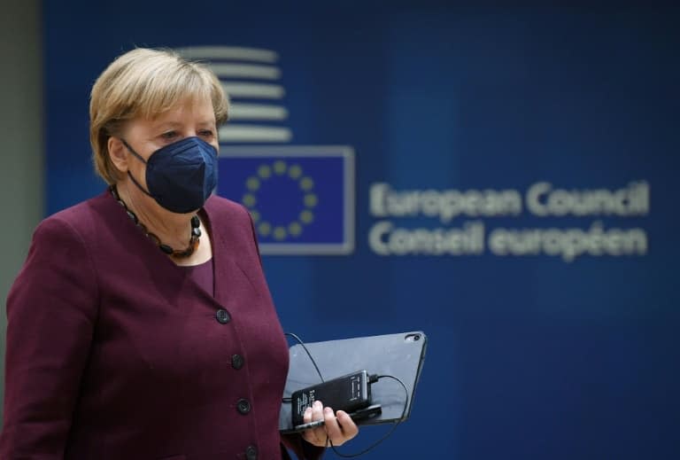 La chancelière allemande Angela Merkel assiste à la seconde journée du sommet européen à Bruxelles, le 22 octobre 2021. - JOHN THYS © 2019 AFP