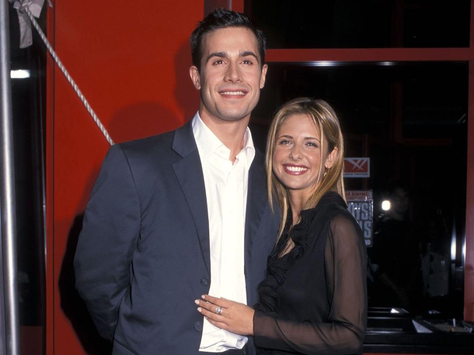 Freddie Prinze Jr. and Sarah Michelle Gellar at the "Boys and Girls" premiere June 13, 2000.