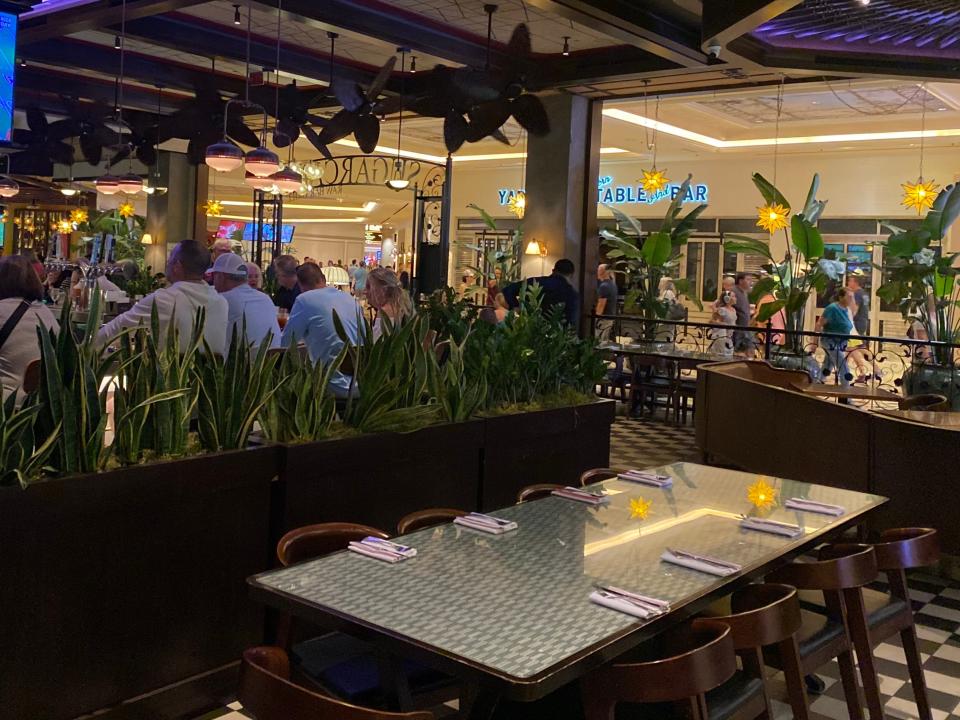 interior shot of a nearly empty restaurant in las vegas