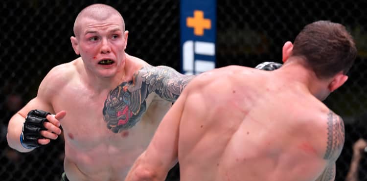 Marvin Vettori punches Jack Hermansson at UFC Vegas 16