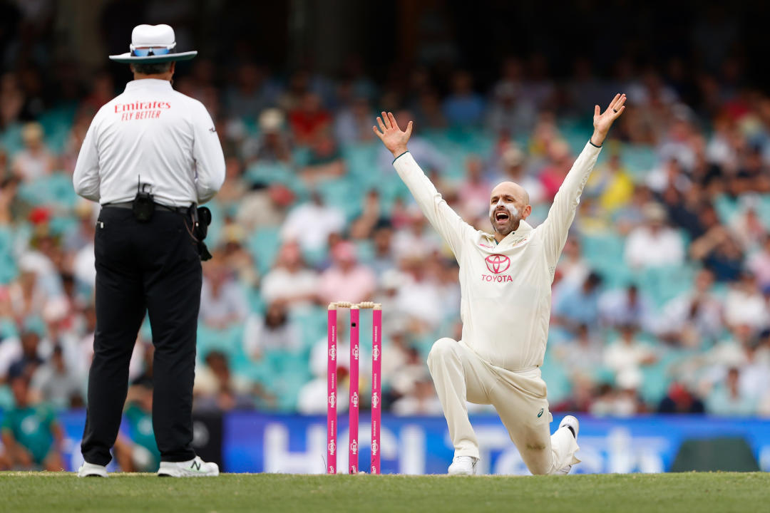 SYDNEY, AUSTRALIA - JANUARY 03: Nathan Lyon of Australia appeals for a wicket during day one of the Men's Third Test Match in the series between Australia and Pakistan at Sydney Cricket Ground on January 03, 2024 in Sydney, Australia. (Photo by Darrian Traynor/Getty Images)
