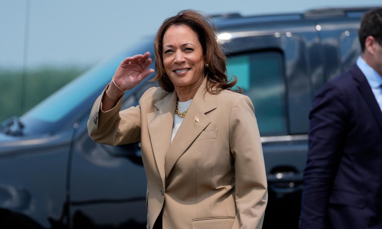 <span>The US vice-president arrives in Westfield, Massachusetts, on 27 July 2024.</span><span>Photograph: Stephanie Scarbrough/AP</span>