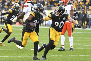 Pittsburgh Steelers re-sign veteran safety Damontae Kazee, tight