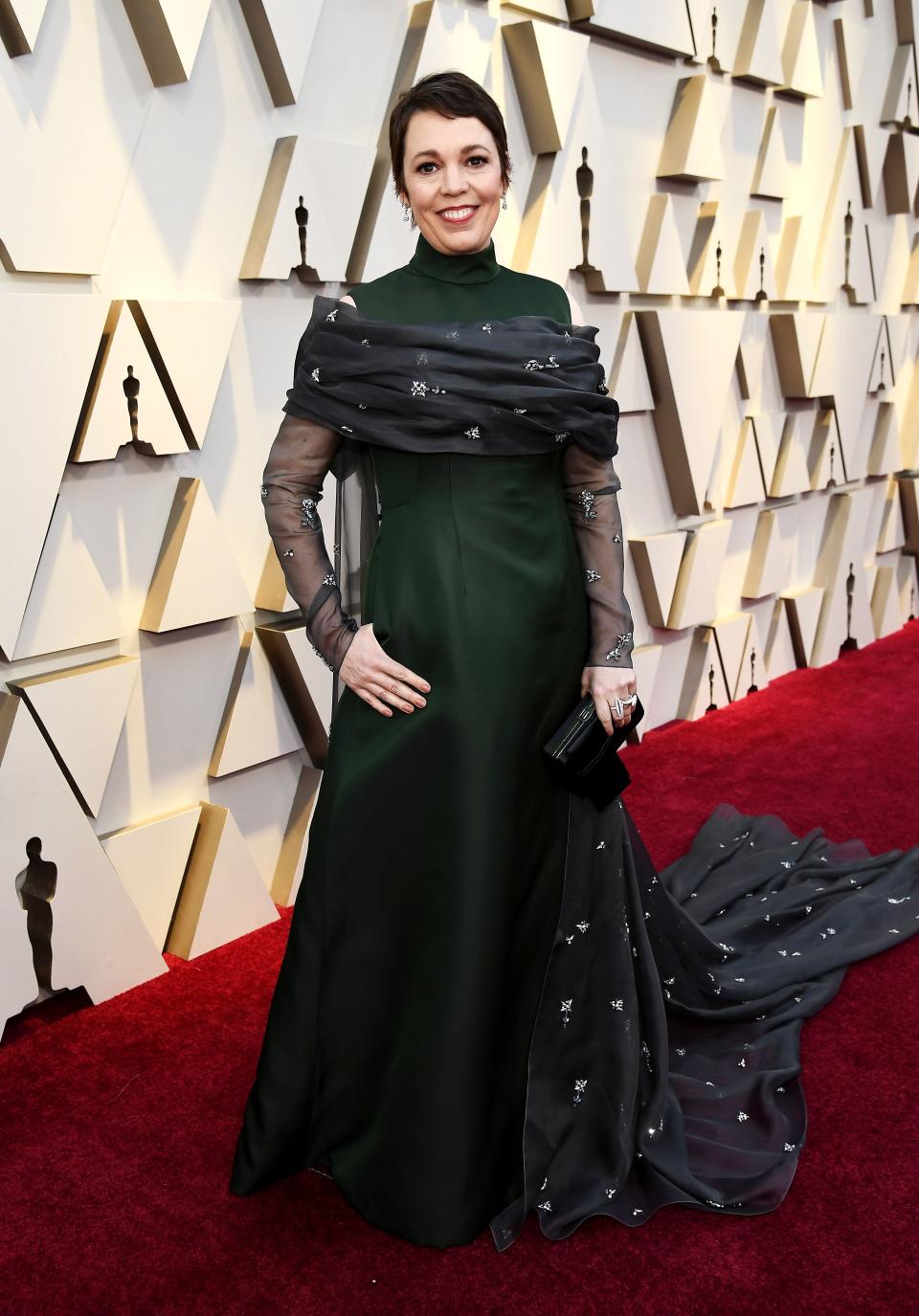 <h1 class="title">Olivia Colman in custom Prada and Chopard jewelry</h1><cite class="credit">Photo: Getty Images</cite>