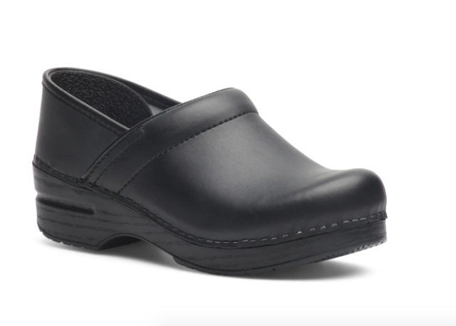 15 Best Clogs for Men 2023: Freaky, Functional Slip-Ons to Cradle Your  Aching Feet