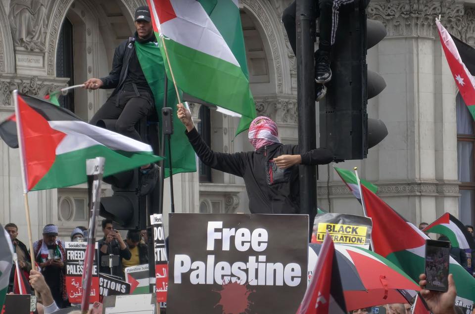 London UK 21st October 2023 Pro-Palestinian march