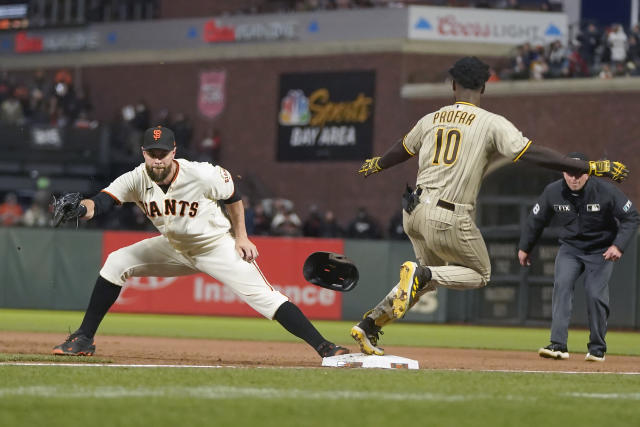 Padres beat Giants by playing long and short game; Rogers twins make  history - The San Diego Union-Tribune