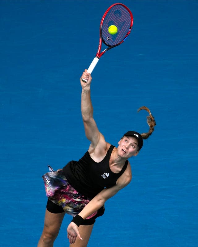 Elena Rybakina serves