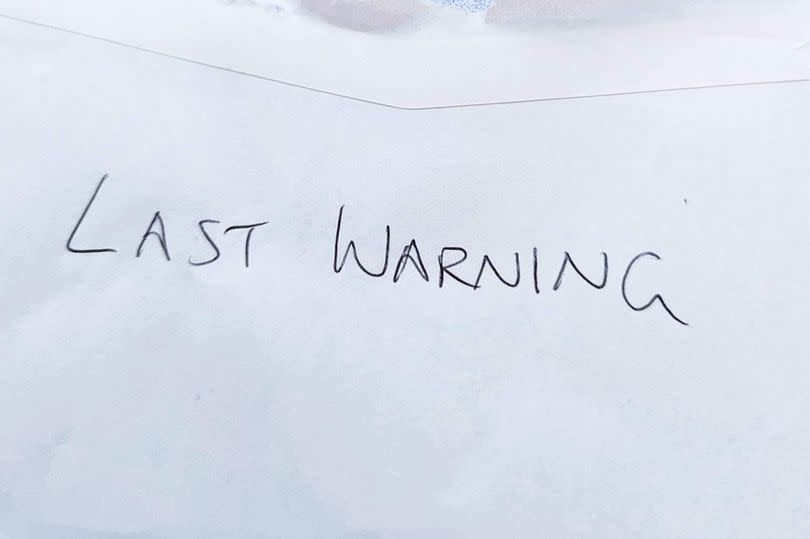 Final warning says envelope