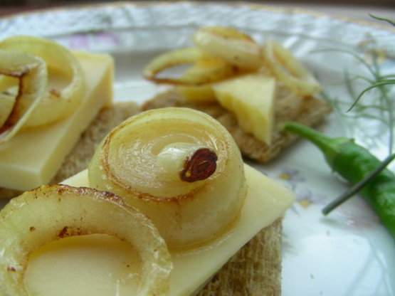 Crackers with Cheese & Onion (Aussie Bikkies)