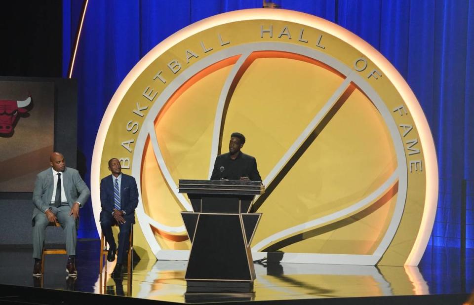 Class of 2021 inductee Chris Webber speaks alongside presenters Charles Barkley and Isiah Thomas during the Naismith Memorial Basketball Hall of Fame Enshrinement on Sept. 11, 20021, at MassMutual Center in Springfield, Massachusetts. David Butler II/USA TODAY Sports