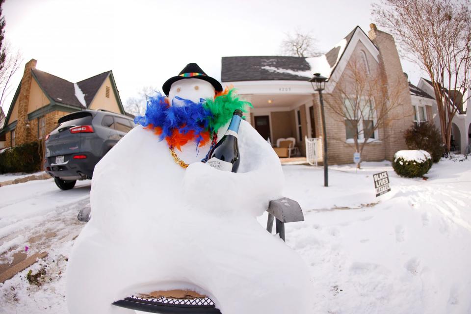 See Photos from the Record-Setting Winter Storm Uri: Its Impact on Texas and Beyond