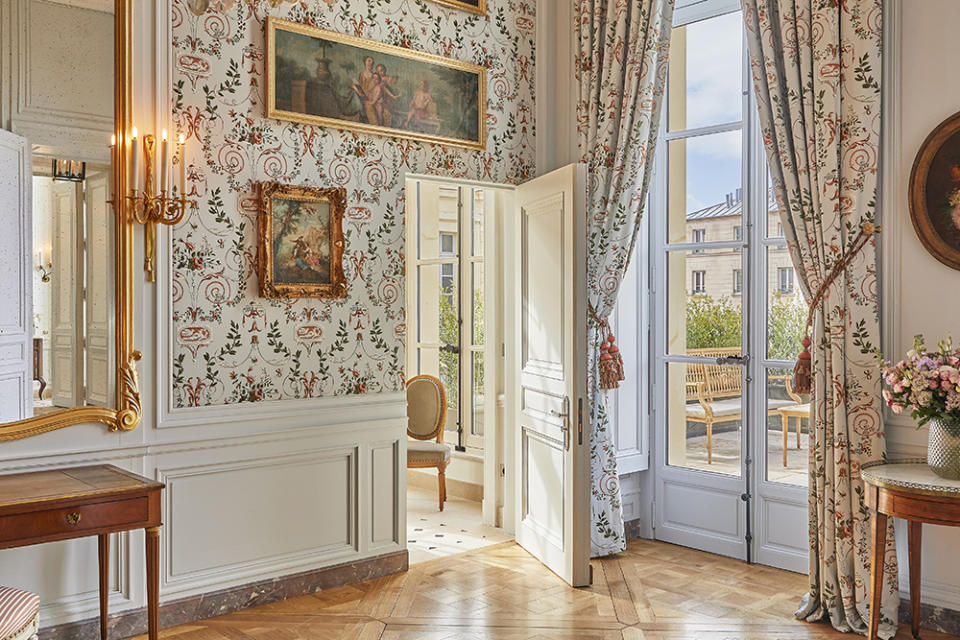 A room at Airelles Chateau de Versailles 