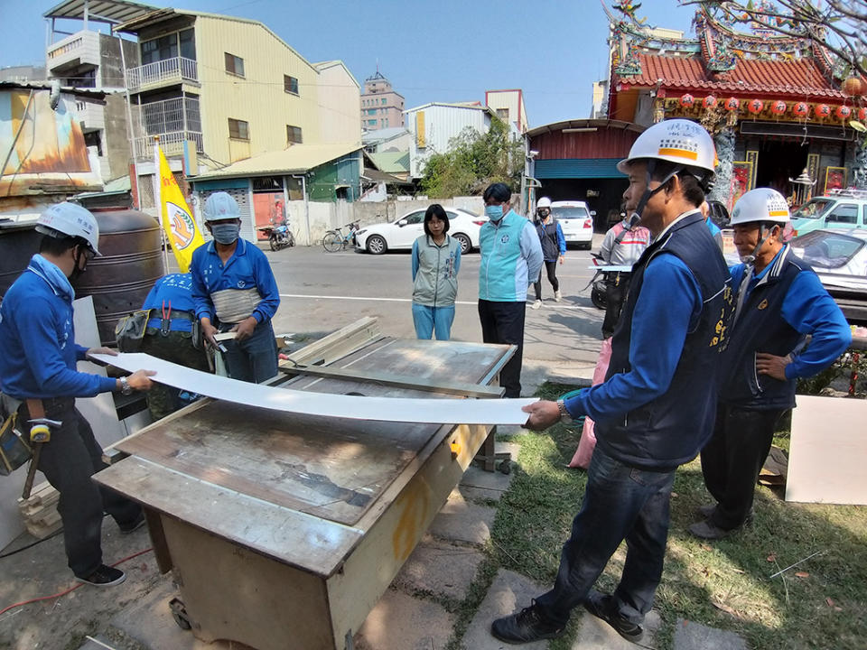 做工行善團228不休息 雲嘉南三地修屋助弱勢