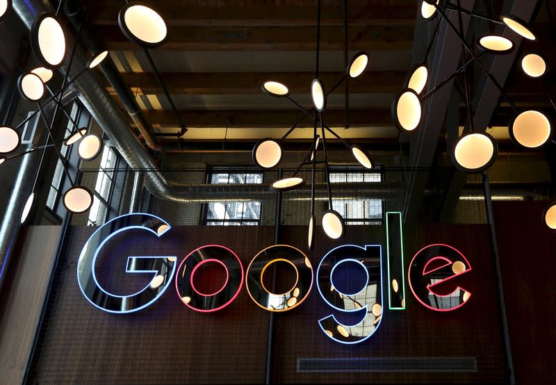 A neon Google sign is seen in the foyer of Google's new Canadian engineering headquarters in Kitchener-Waterloo, Ontario, January 14, 2016. REUTERS/Peter Power/File Photo