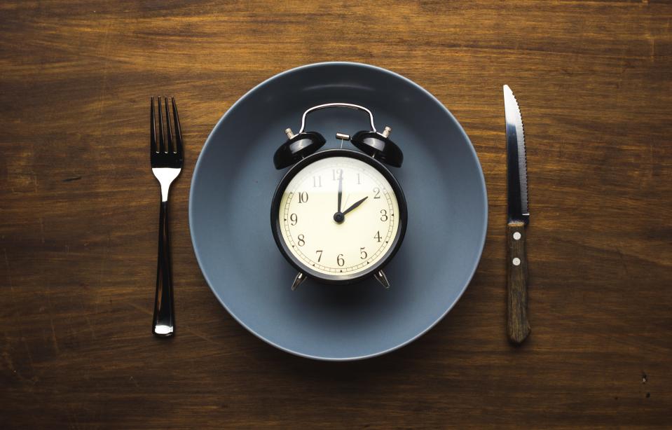 Intermittent fasting refers to an eating style where one eats within a specific time period and fasts the rest of the time.