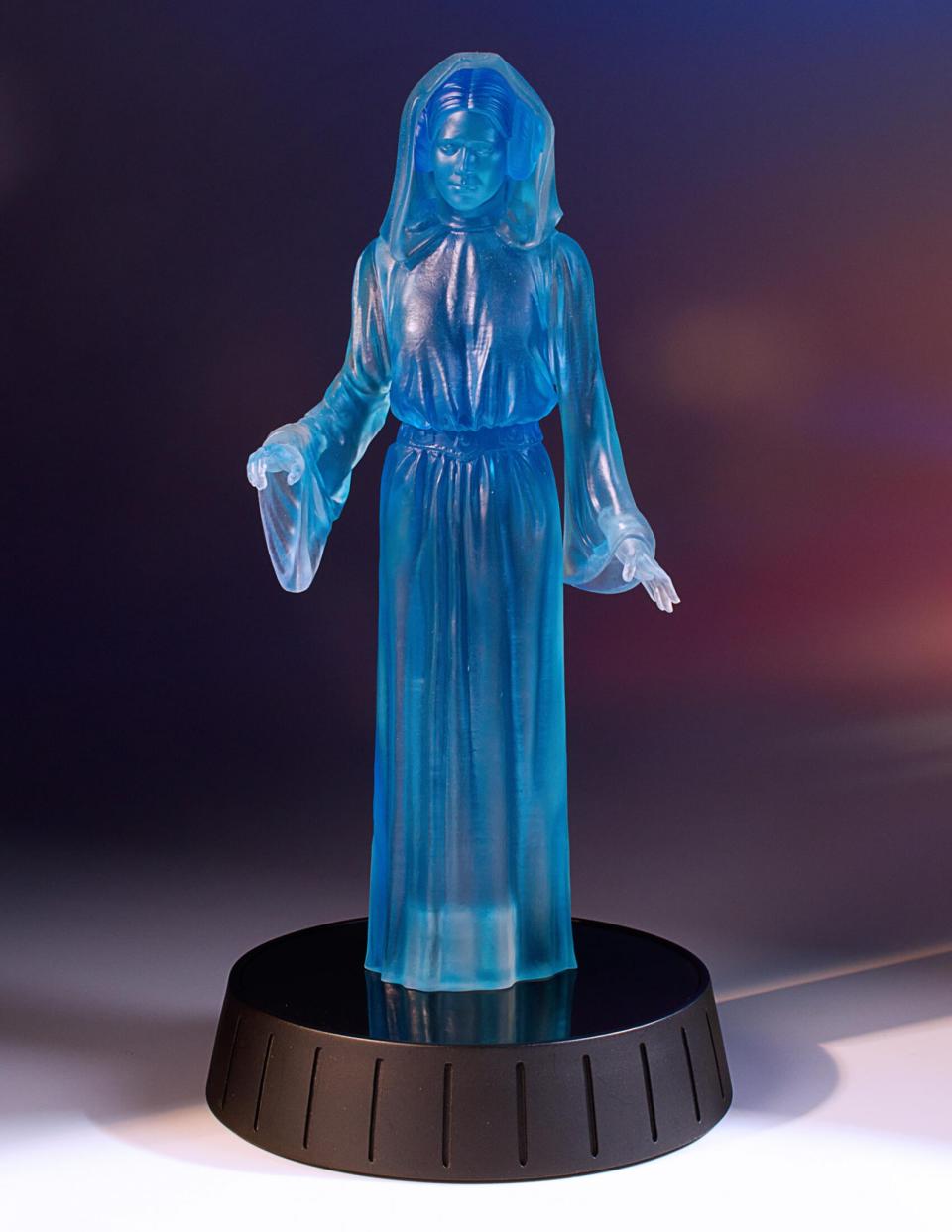 <p>This statue lights up and plays the classic “Help me, Obi-Wan Kenobi” line from <a rel="nofollow" href="https://www.yahoo.com/movies/film/star-wars-a-new-hope" data-ylk="slk:A New Hope;elm:context_link;itc:0" class="link "><em>A New Hope</em></a>. (Photo: Gentle Giant Ltd.) </p>