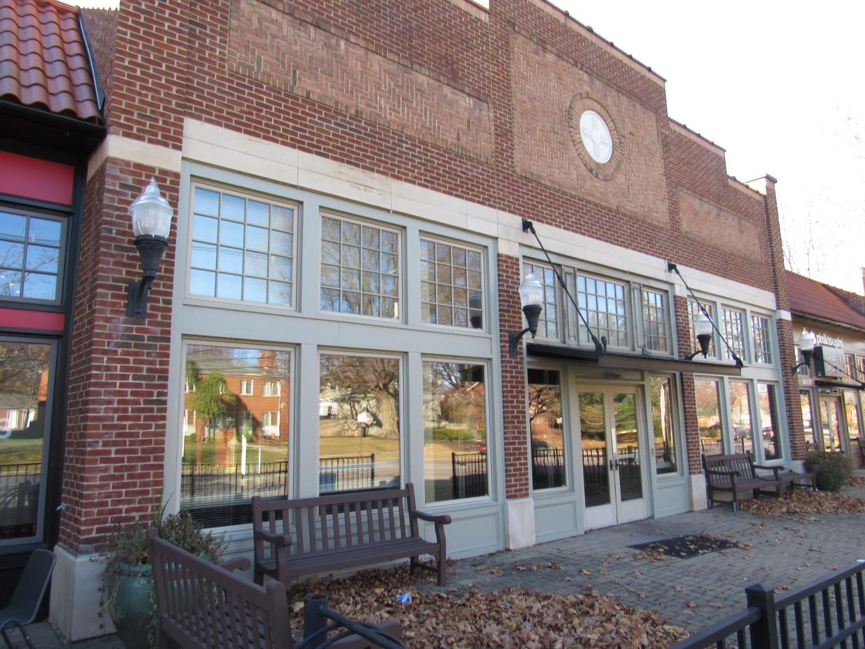 Clintonville Commons LLC has applied for a variance at this vacant property, 3655 N. High St., to allow for a restaurant.