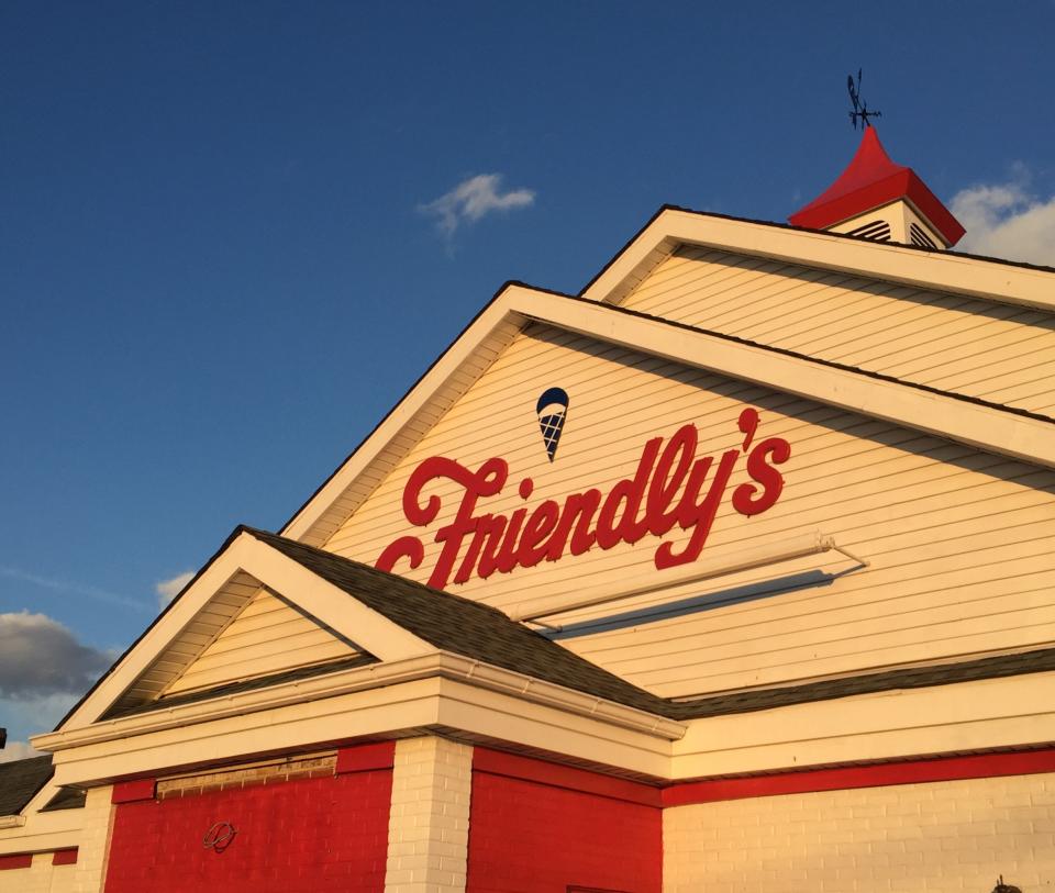 A Friendly's location.