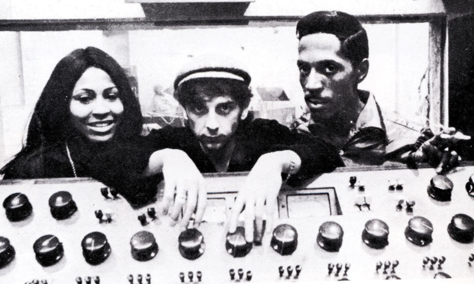 UNITED STATES - JANUARY 01:  (AUSTRALIA OUT) Photo of Ike & Tina TURNER and Tina TURNER and Ike TURNER and Phil SPECTOR; with Ike Turner & Tina Turner - posed, behind mixing desk  (Photo by GAB Archive/Redferns)