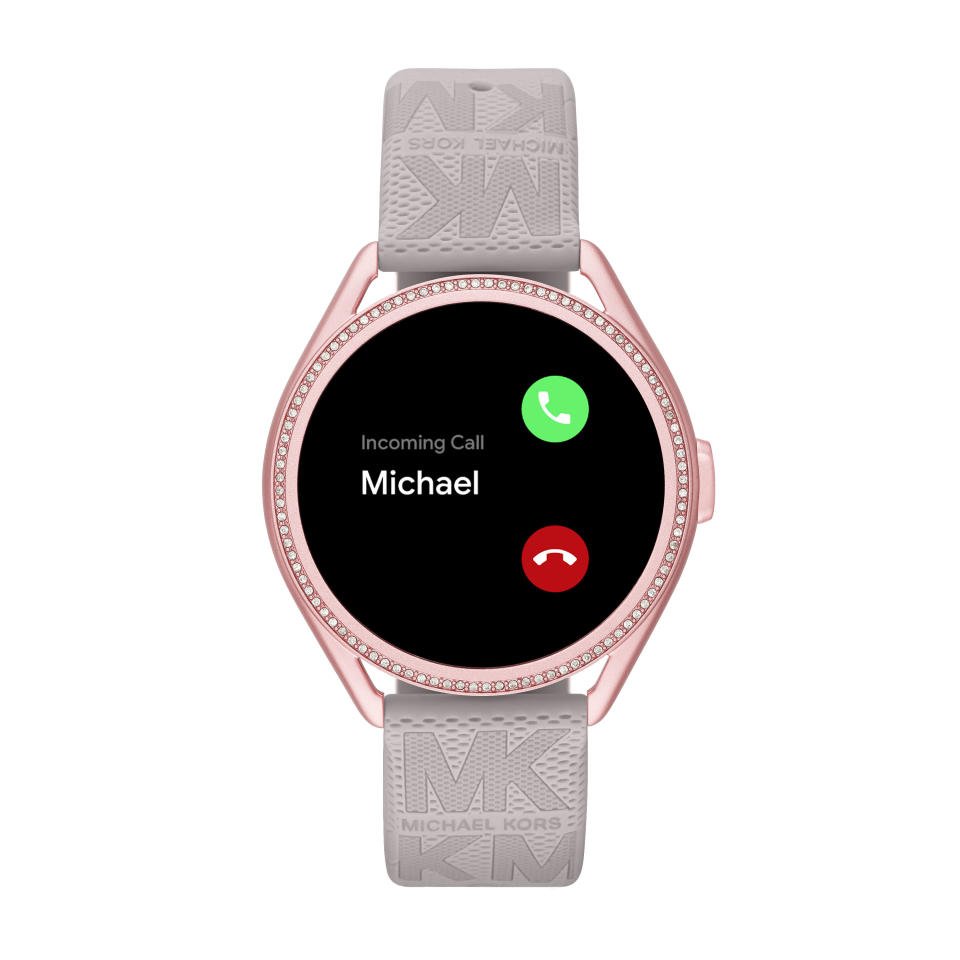 Michael Kors Access Gen 5e MKGO at CES 2021