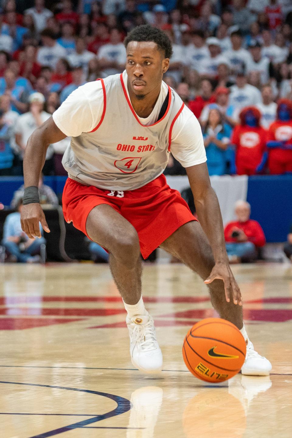 Oct 22, 2023; Dayton, OH, USA;
Ohio State Buckeyes guard Dale Bonner (4) dribbles down the court looking for an open pass during their game against the Dayton Flyers on Sunday, Oct. 22, 2023 at University of Dayton Arena.