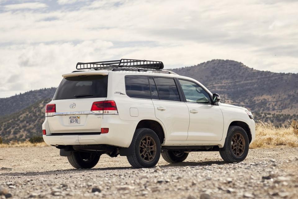 2020 Toyota Land Cruiser Heritage Edition Is Even More Capable and Luxurious