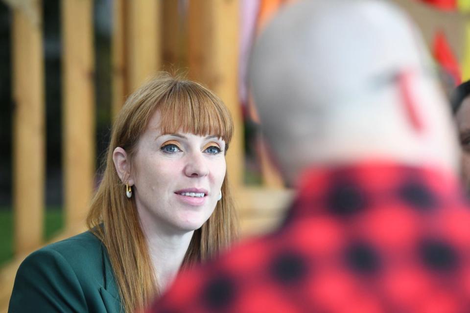 Deputy Labour leader Angela Rayner meeting fathers at Broxburn Family and Community development centre in Livingston (Andy Buchanan / PA)