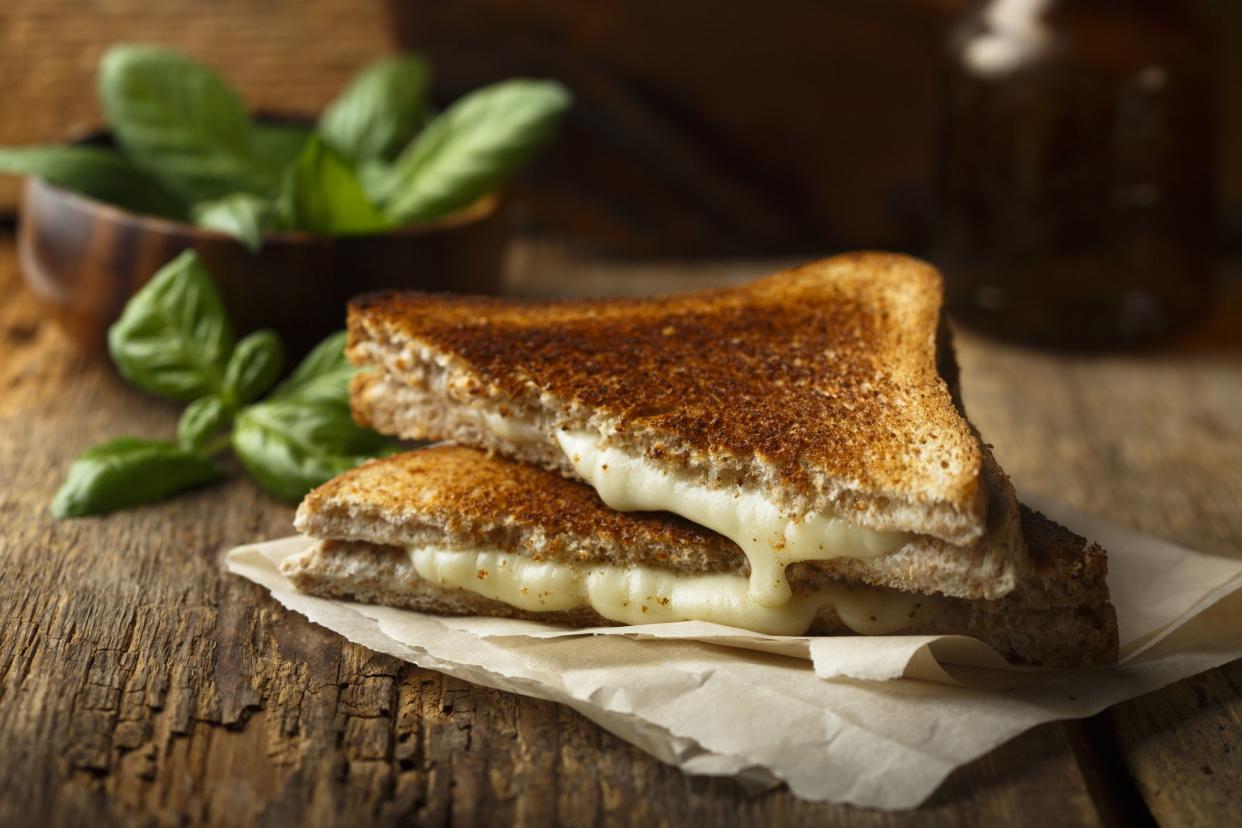 Grilled cheese sandwich