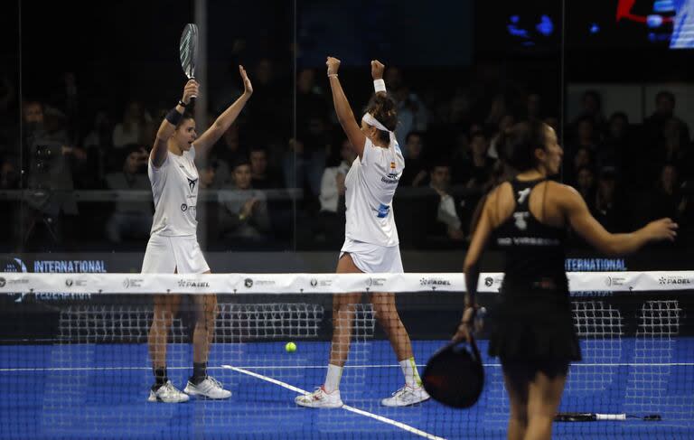 Una imagen de un partido femenino en el último Premier Padel de Mar de Plata