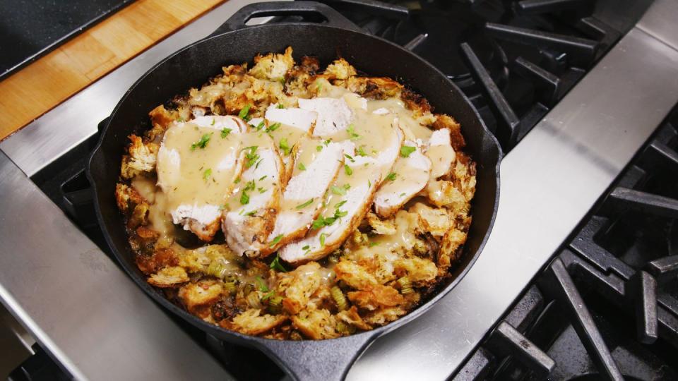 Turkey And Stuffing Skillet