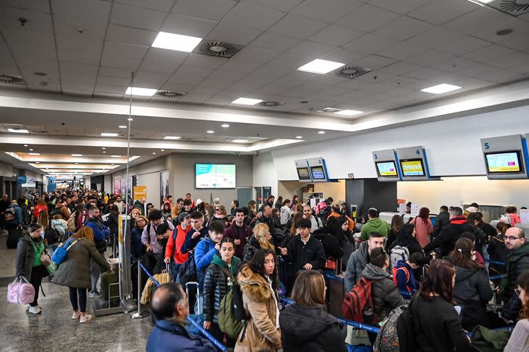 El Aeroparque funcionó casi con normalidad esta mañana