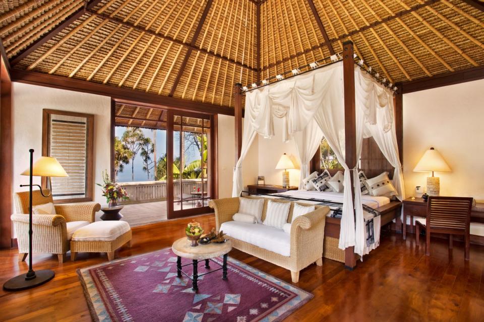Villas at the Oberoi in Lombok feel palatial (Oberoi Hotels and Resorts)