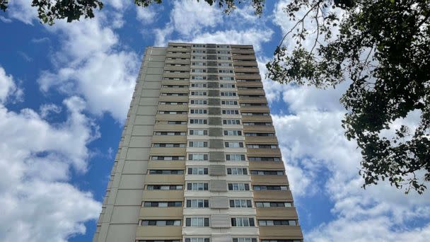 PHOTO: Public housing complexes can be found in several Philadelphia neighborhoods, but applicants can wait years before they are allowed to move into one. (Jared Kofsky/ABC News)