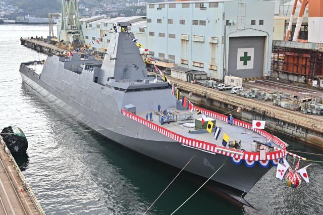 日本「最上級」多機能護衛艦4號艦下水命名「三隈川」