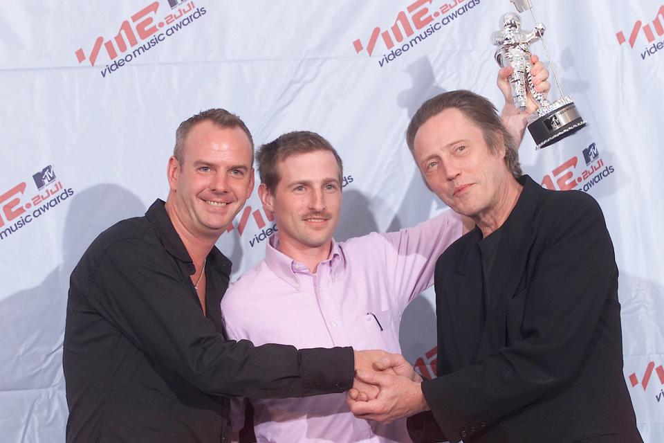 Norman Cook, Spike Jonze, and Christopher Walken at the 2001 MTV Video Music Awards.