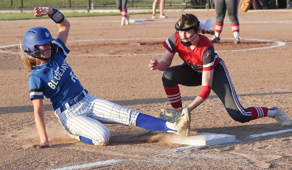 Third baseman Bella Nelson was 8-for-15 with five RBIs during the week for the Gilbert softball team.