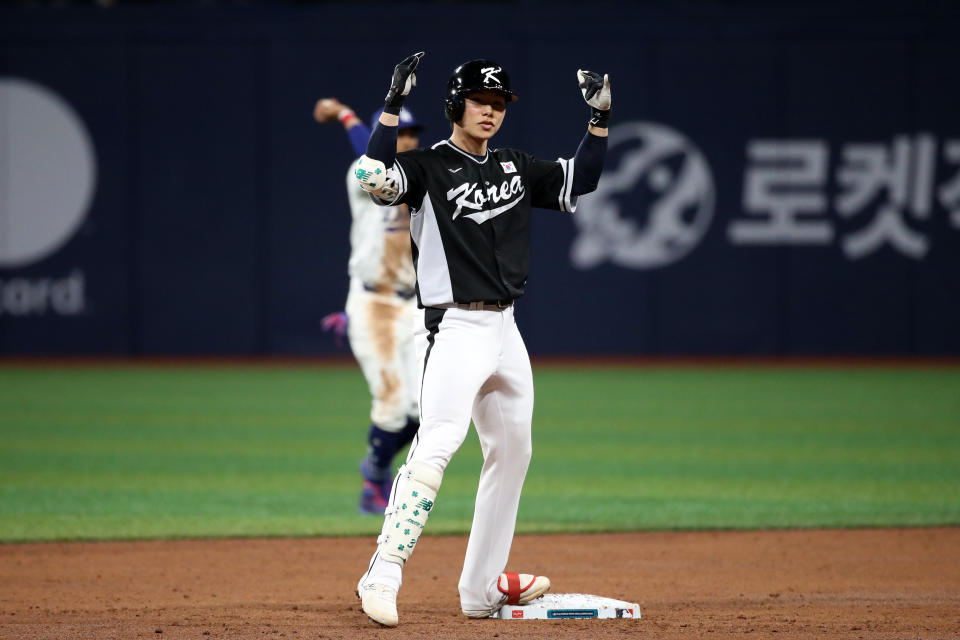 韓國隊長金慧成面對Bobby Miller速球敲出安打，受到關注。 (Photo by Chung Sung-Jun/Getty Images)