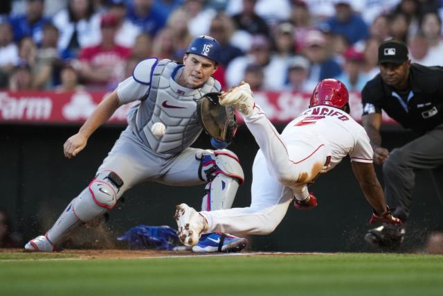 Freeman homers off Ohtani, and Dodgers sweep Angels with 2-0 victory