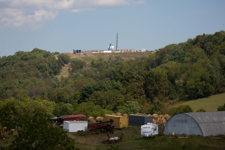 A new natural gas well site under construction in Washington County, Pennsylvania (Rebecca DROKE)